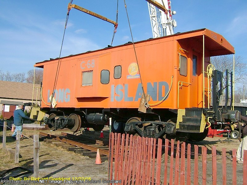 LI C68 being lowered on a panel track